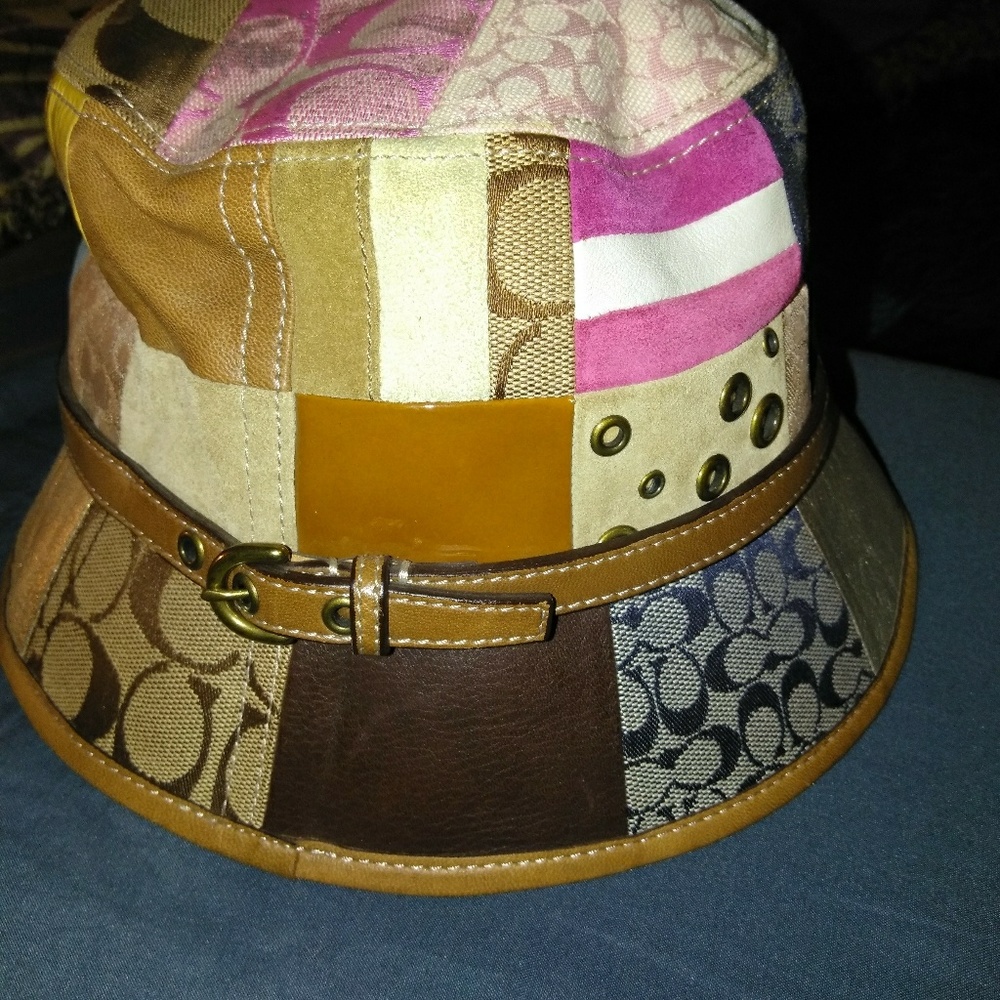 Coach Patchwork Hat - Picture 3 of 4